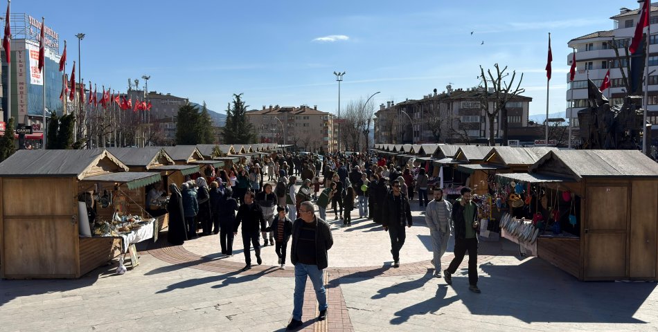 Kadın El Emeği Pazarının Süresi Uzatıldı