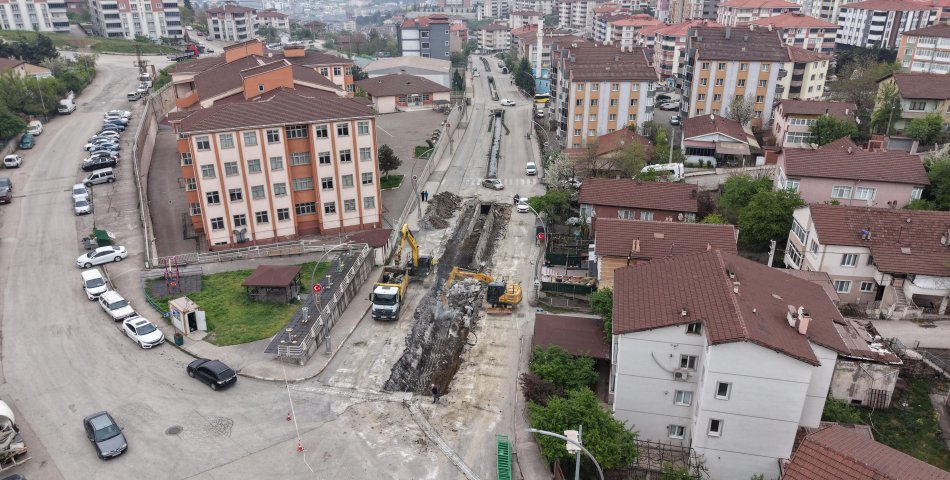 BAŞKAN ÇETİNKAYA AYDINLIKEVLER MAHALLESİNİN İMARI İÇİN KOLLARI SIVADI