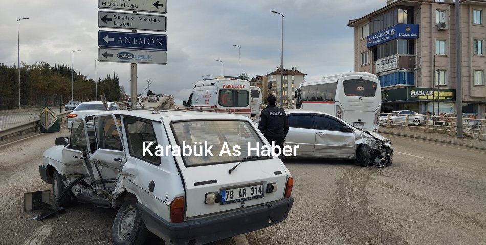 5000 EVLER KÖPRÜSÜ GİRİŞİNDE KAZA