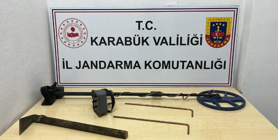 İzinsiz Define Arayan 5 Kişi Suçüstü Yakalandı