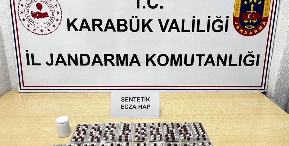 Safranbolu’da Jandarmadan Uyuşturucu Operasyonu: 265 Sentetik Hap Ele Geçirildi