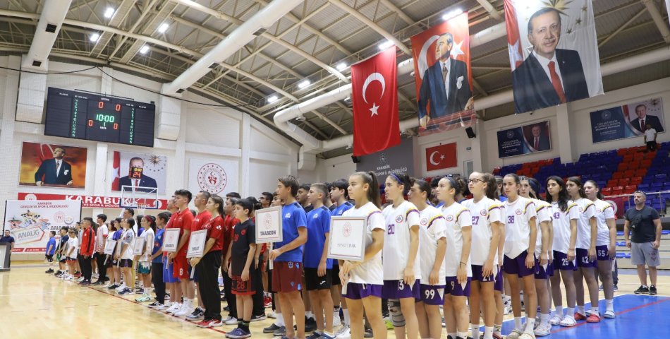 Anadolu Yıldızlar Ligi Basketbol Yarı Final Müsabakaları Karabük’te Başladı