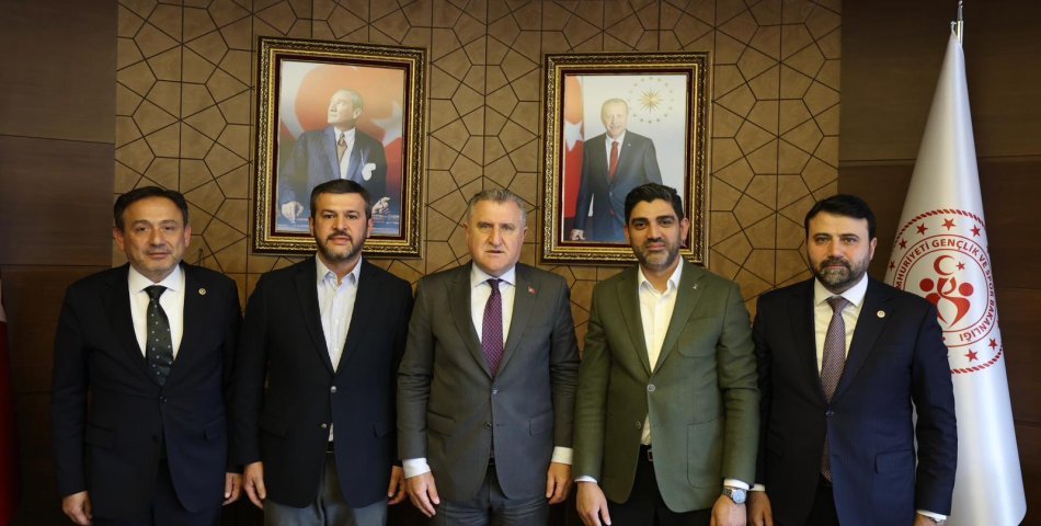 AK Parti Karabük heyetinden Gençlik ve Spor Bakanı Bak’a ziyaret