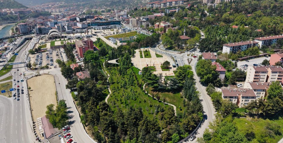 Karabük Kent Meydanı Millet Bahçesi’nin Bu Yaz Açılması Hedefleniyor*