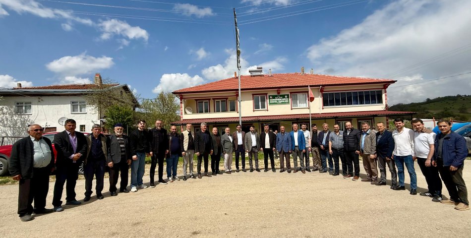 AK Parti Heyeti Hıdırellez Etkinliklerinde Vatandaşlarla Buluştu