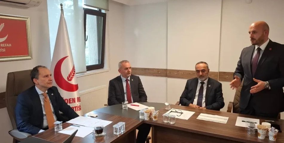 Yeniden Refah Karabük Teşkilatından Erbakan’a Ziyaret