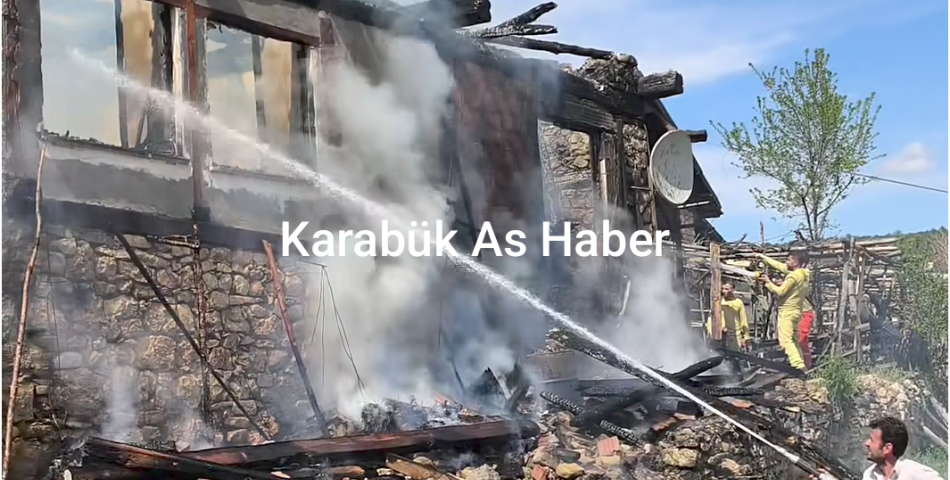 Ahşap Ev Alevlere Teslim Oldu.